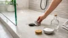 Remontée odeur Douche italienne siphon : Causes et solutions