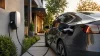 Comment choisir la borne de recharge à installer chez vous pour votre voiture électrique en 2026 ?