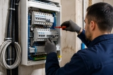 Combien de Temps pour Changer un Tableau électrique ? Prix