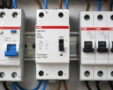 Contacteur ABB jour nuit 20A 2P 230V : Guide complet